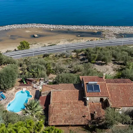 Verosicily Glicine Villa Termini Imerese