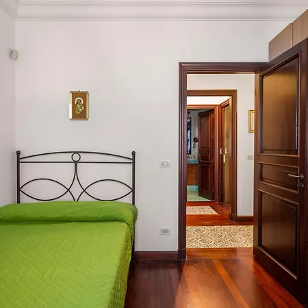 Verosicily Glicine Villa Termini Imerese