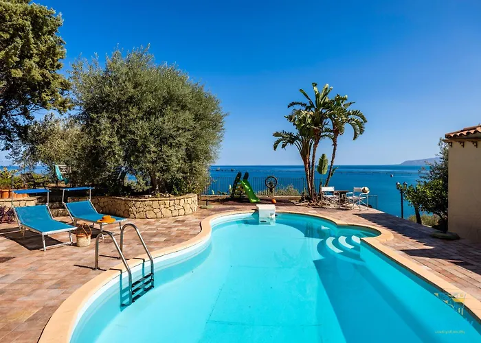 Verosicily Glicine Villa Termini Imerese