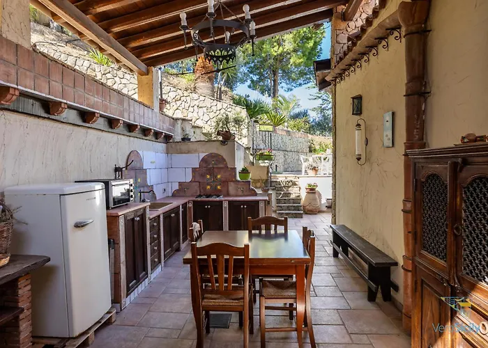 Verosicily Glicine * Termini Imerese